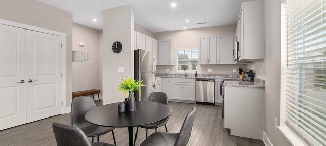 Modern New Build 2BR + 2BA Condo w/Garage + Patio in Wyoming