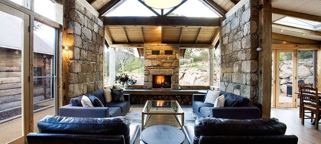 ⭐️ Mountain LUXURY ⭐️ Wood Fireplace ⭐️ Pets Welcome in Crackenback
