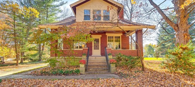 Near Downtown Cincinnati: Peaceful Retreat! in Blue Ash