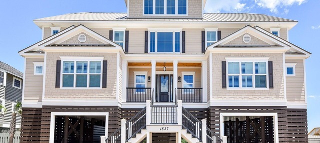 Oceanfront, Pool, Hot Tub, Exceptional Reviews! in Murrells Inlet