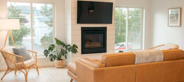 Park Point Lagom, Heirloom Vacations in Duluth