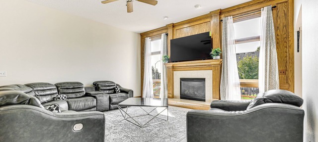 Pet-Friendly Johnston Getaway w/Deck & Yard! in Johnston