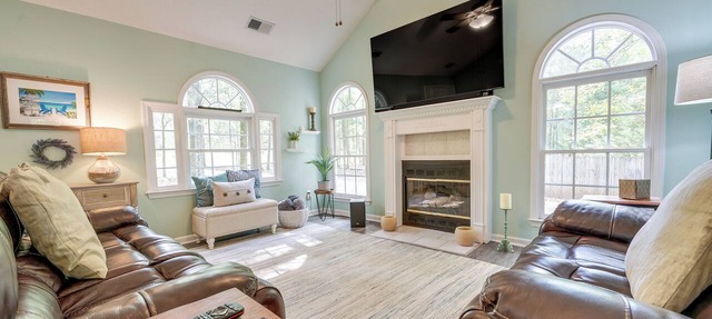 Pet-friendly Lagrange Vacation Rental w/Deck! in LaGrange