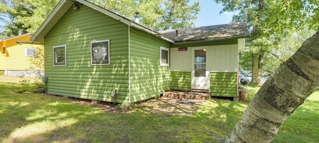 Pet-Friendly Rustic Cabin Steps from Lake Chetek in Chetek