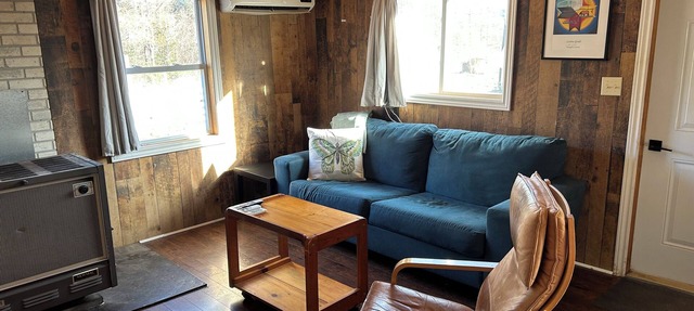 Private Cozy Acreage in nature (pets welcome) in Five Islands