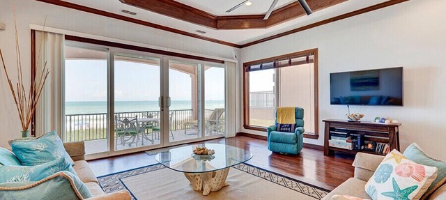 Private Gulf-front pool; Spacious family space; Pets welcome - Mi Casa Es Su Casa in South Padre Island