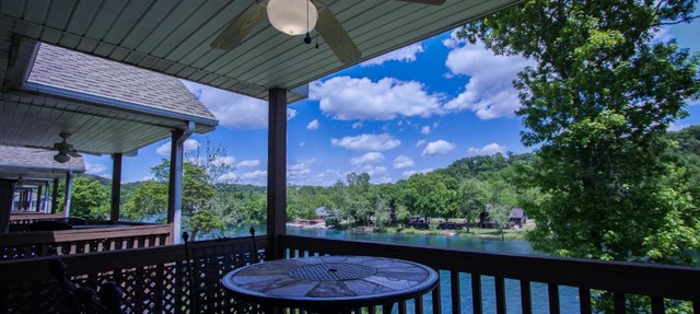 Reel'Em Inn Condo in Branson