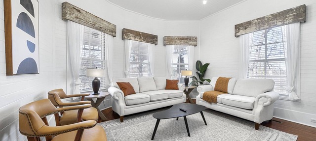 Remodeled Historical Home in Downtown Warm Springs in Warm Springs