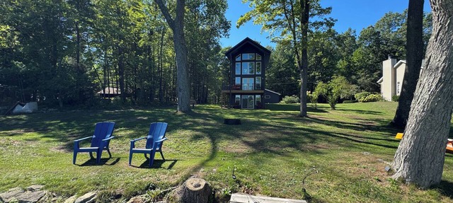 RiverBend Retreat offers a quiet get away. Located on the Peshtigo River. in Peshtigo