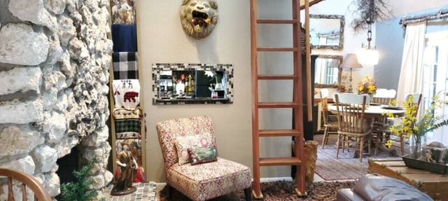 RUSTIC CABIN-LODGE IN THE WOODS IN THE CITY in Tallahassee