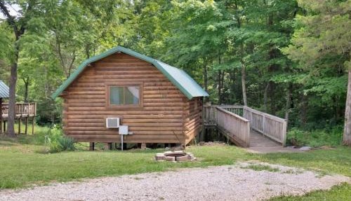 Rustic Cabin with Pool Access in Bloomington