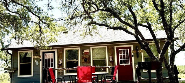Rustic Hill Country Cabin with Milky Way Stargazing & Wildlife Views near Mountain Home, TX in Mountain Home