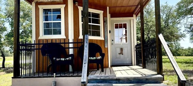 Rustic Ranch Hideaway Cabin with Stargazing & Sunset Views near Kerrville in Mountain Home, Texas in Mountain Home