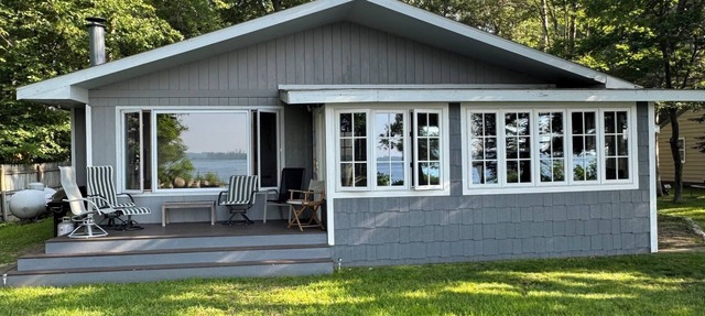Rustic Retreat on Birch Lake in Hackensack