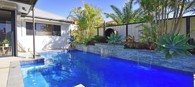San Remo Resort Stunning home with solar heated pool in Clarkson
