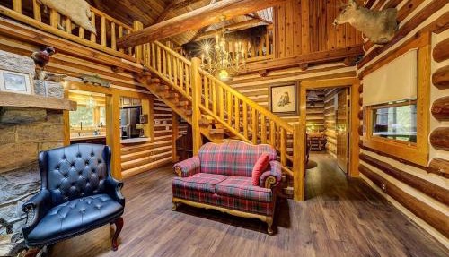 Secluded 10-Acre Riverfront Lodge in Traverse City