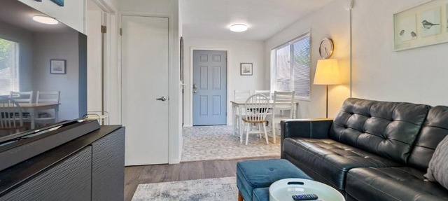 Snug Spot 70 - Close to Downtown & Autzen studio in Eugene