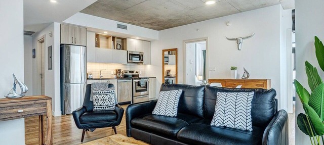 Spacious 2 Bedroom Apartment with Modern Comforts | Le Smith in Montréal