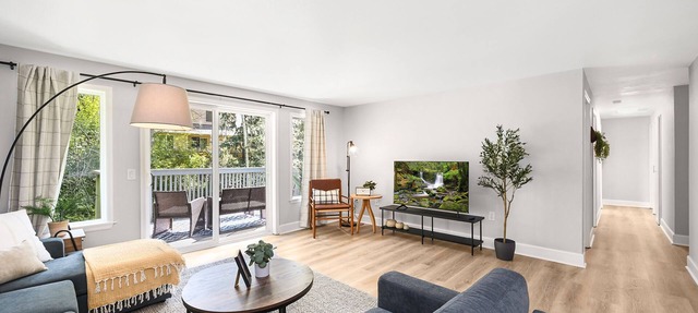 Spacious 3 BR Private Home w/King Bed in Bothell in Bothell