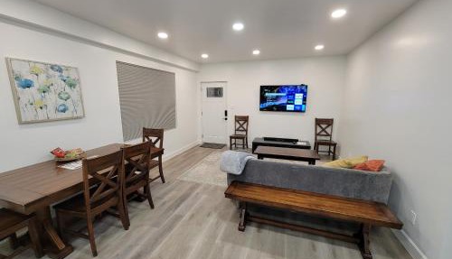 Spacious & Modern Apartment, close to Universities and Mountains in Mapleton