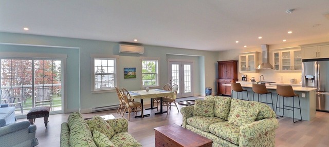 Spacious upper level 2 bedroom unit in Souris