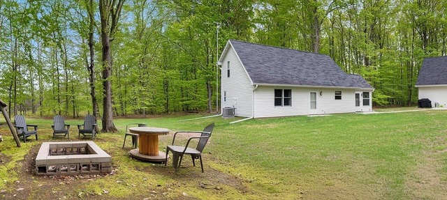 Stunning Family Cabin near Wheeler Lake! Close to beach, UTV/Snowmobile trails in Lakewood