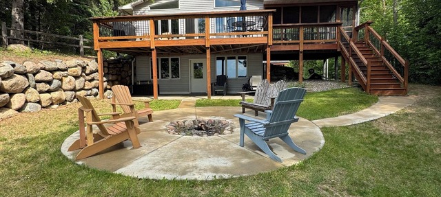 SUMMER WEEKLY DISCOUNT! 5 bed 3 bath Home Near Nevis MN in Nevis