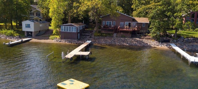 Sylvia Oaks Cabin Rental Snowmobile and Boat Rentals in South Haven