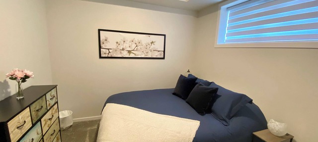Taylor Tranquility Retreat~Cozy 1 Bedroom Apt with FULL kitchen & Full Washroom in Morinville