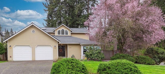 Tech-Ready Suite @ Education Hill | Fast WiFi & AC in Redmond
