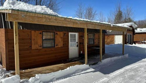 The Bear Trap Tiny Cabin in Elmira