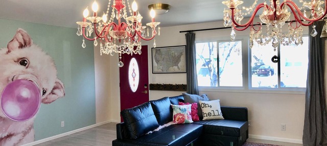 The Girlfriend Getaway - Centrally Located-Keyless Entry in Lincoln