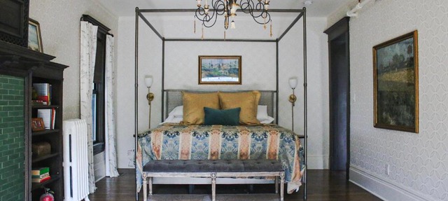 The New Victorian Mansion Bed & Breakfast in Saint Paul