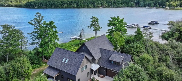 The Point On Green Lake & Betsie River | Dogs OK in Interlochen