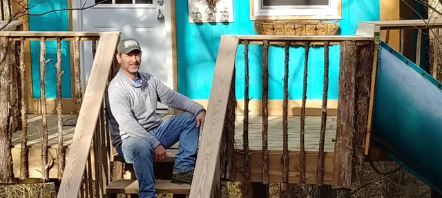 Treehouse Experience with Playland Old Hickory +285 acre of trail in Germantown