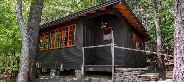 Treetop Studio on the Dune/Outdoor Shower + Hot Tub/Glamping in Saugatuck