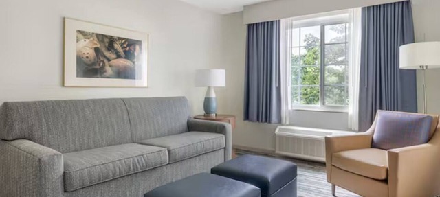 Two Spacious 2BR Suite Near Notre Dame l w/Living Area & Kitchenette in Mishawaka