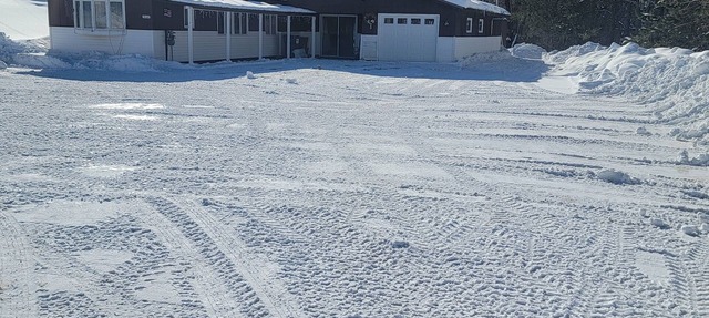 U.P Trailside stay Near Town w/Heated Breezeway and garage option & parking. in Bruce Crossing
