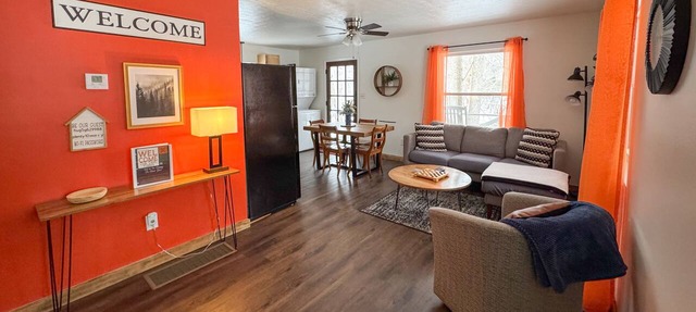 White Oak 2-bedroom cabin along the Little Sandy in Greenup