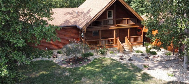 Wildwood Escape Cabin - Lake, Kayaks, Fishing, Dock, Patio, Garden, Huge Firepit in Mount Vernon