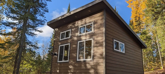 Woodsy Personal Retreat Cabin - "Solitude" in South Range