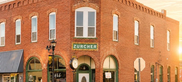 Zurcher on Main, Historic Apartment near Walt Disney Museum, Marceline MO in Marceline