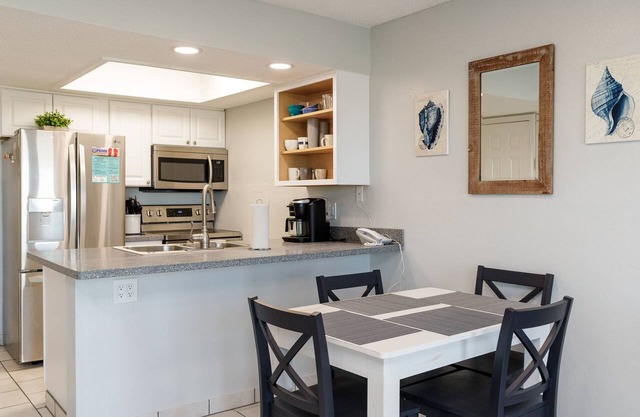Pet-Friendly Beachside Condo | Modern Finishes, Dune Views & Heated Pool in Corpus Christi