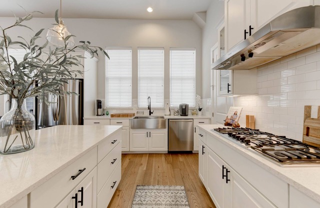 Spacious 4 Story House 1 Mile From Downtown in Austin