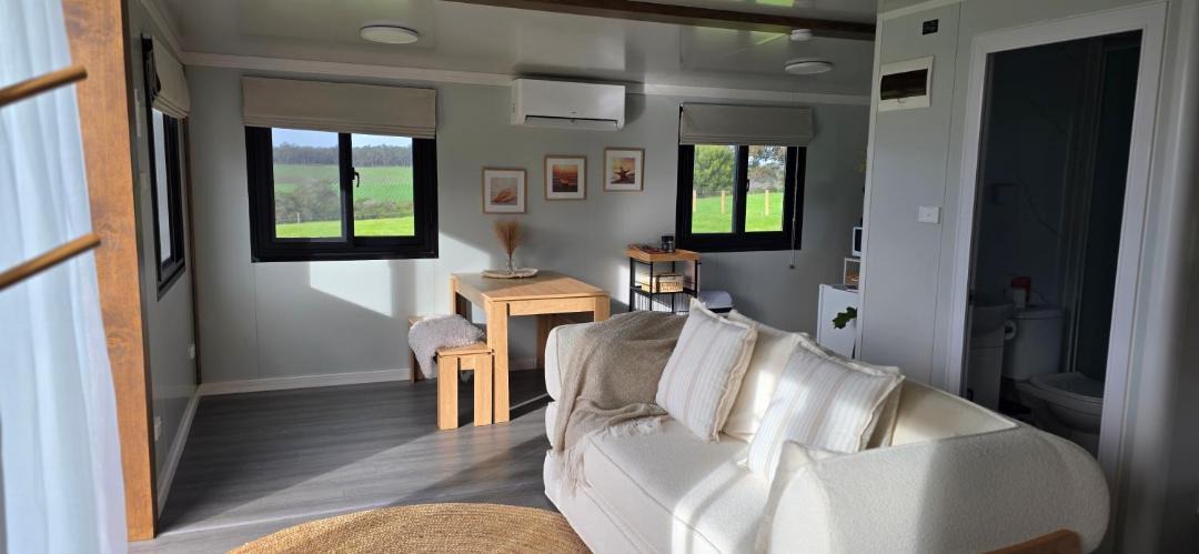 Forest Grove Resort | Rocky Road Retreats Studio cottage
