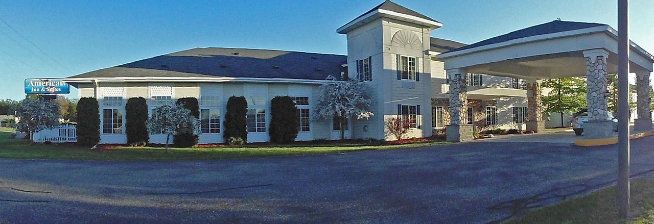 Photo of Buildings in Houghton Lake