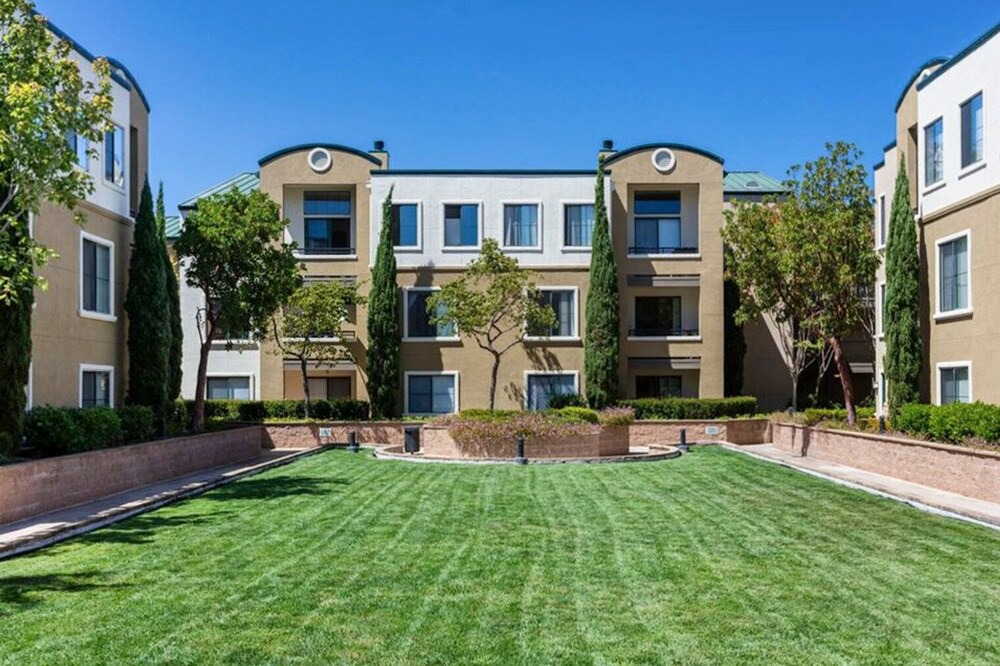 Photo of Outdoor in East San Mateo