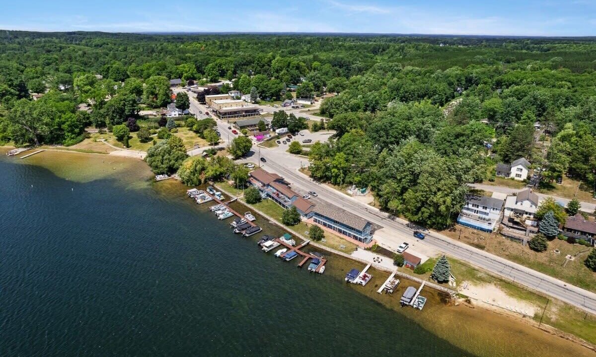 Photo of Outdoor in Mayfield