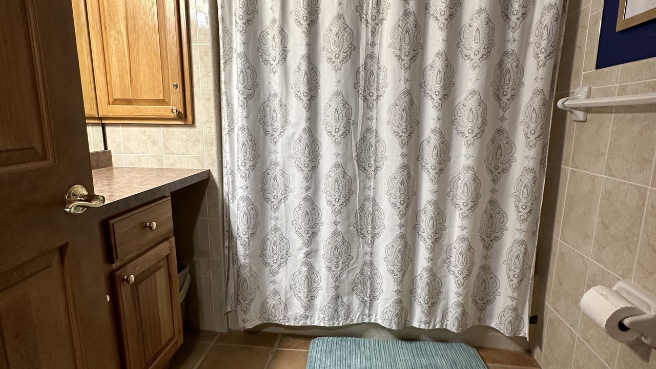 Photo of Bathroom in Gaylord