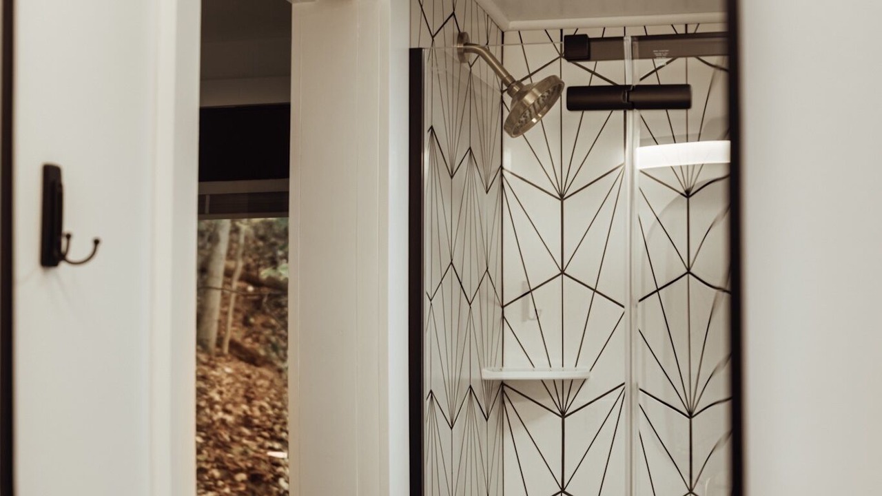 Photo of Bathroom in Nelsonville